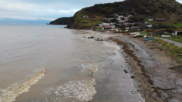 Foto - Bursa'da sel evi yuttu!