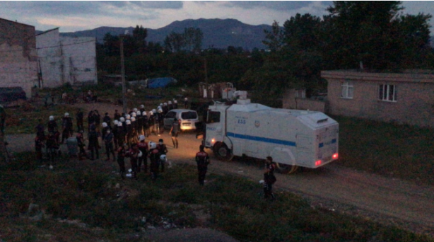 Foto - Bursa'da silahlı çatışma!1 polis şehit, 4 yaralı
