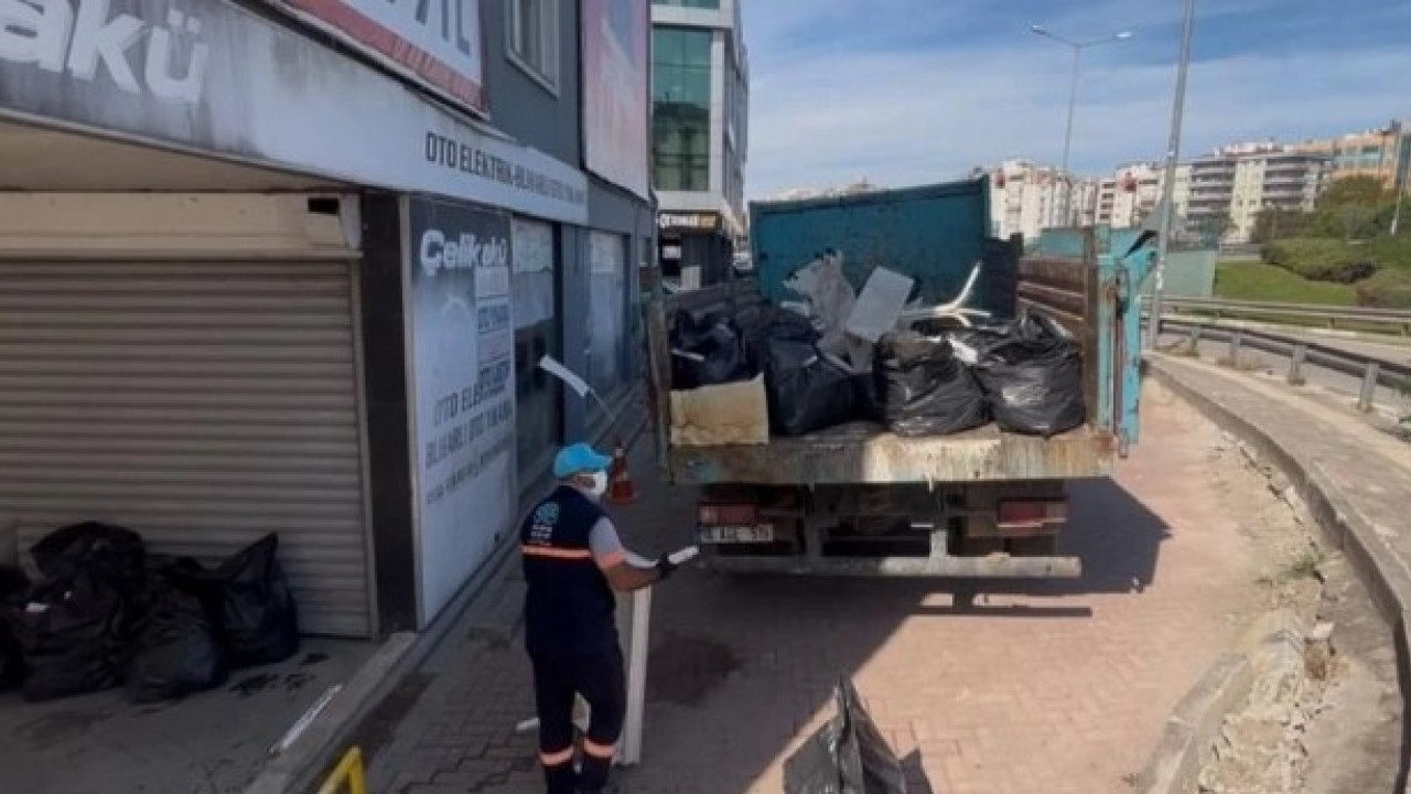 Foto - Bursa’da şoke eden görüntü! Eve giden ekipler şaşkına döndü