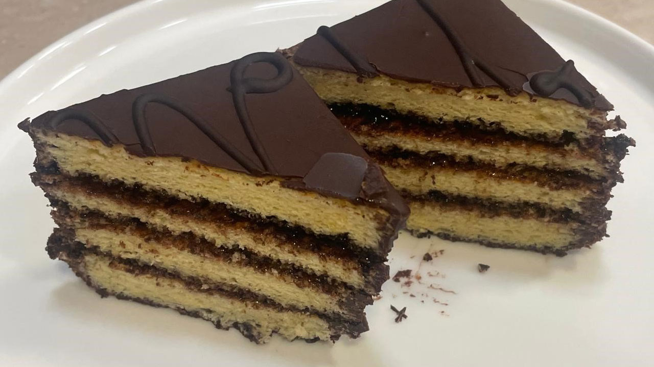 Foto - Bursa’da tatlı kriz! 97 yıllık pasta mahkemelik oldu