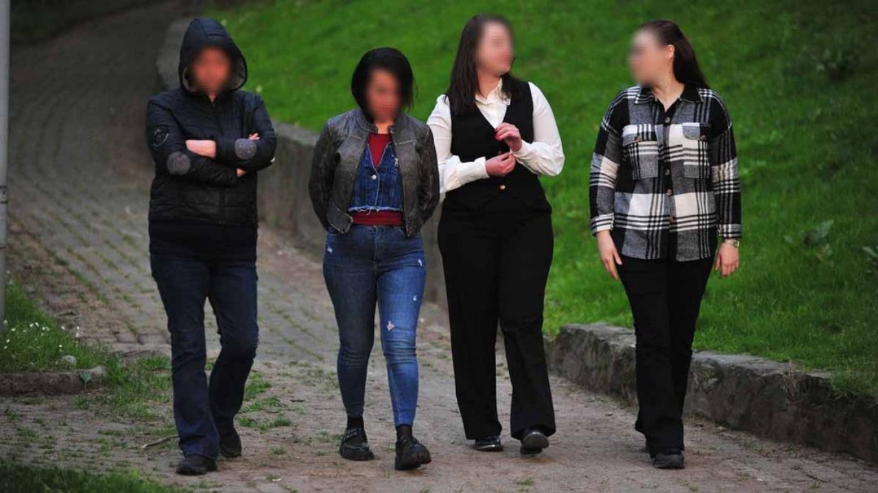 Foto - Bursa’da "Yok artık" dedirten olay! İşin içinde 6 kadın ve tam 12 milyon lira var! Savunması "pes" dedirtti