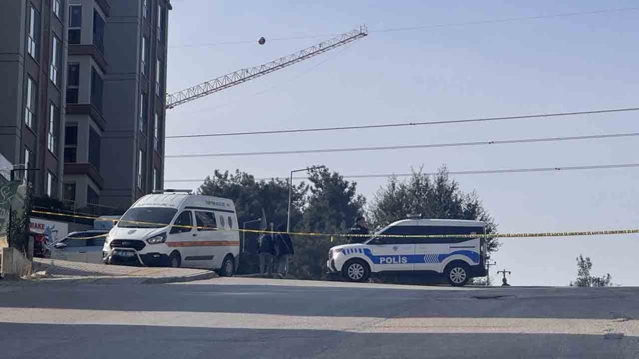 Foto - Bursa'da yola kimyasal sızdı: Cadde trafiğe kapatıldı