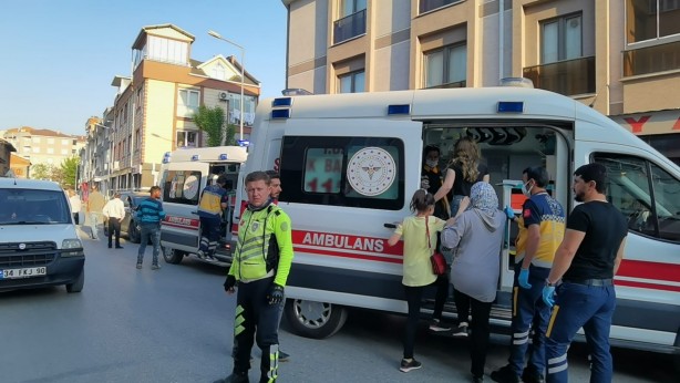 Foto - Bursa'da zincirleme kaza: 6 yaralı