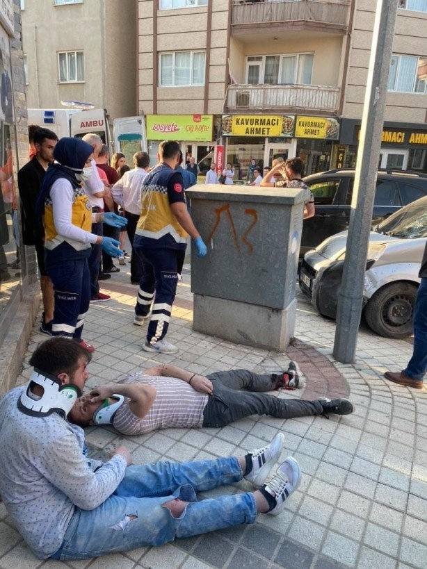 Foto - Bursa'da zincirleme kaza: 6 yaralı