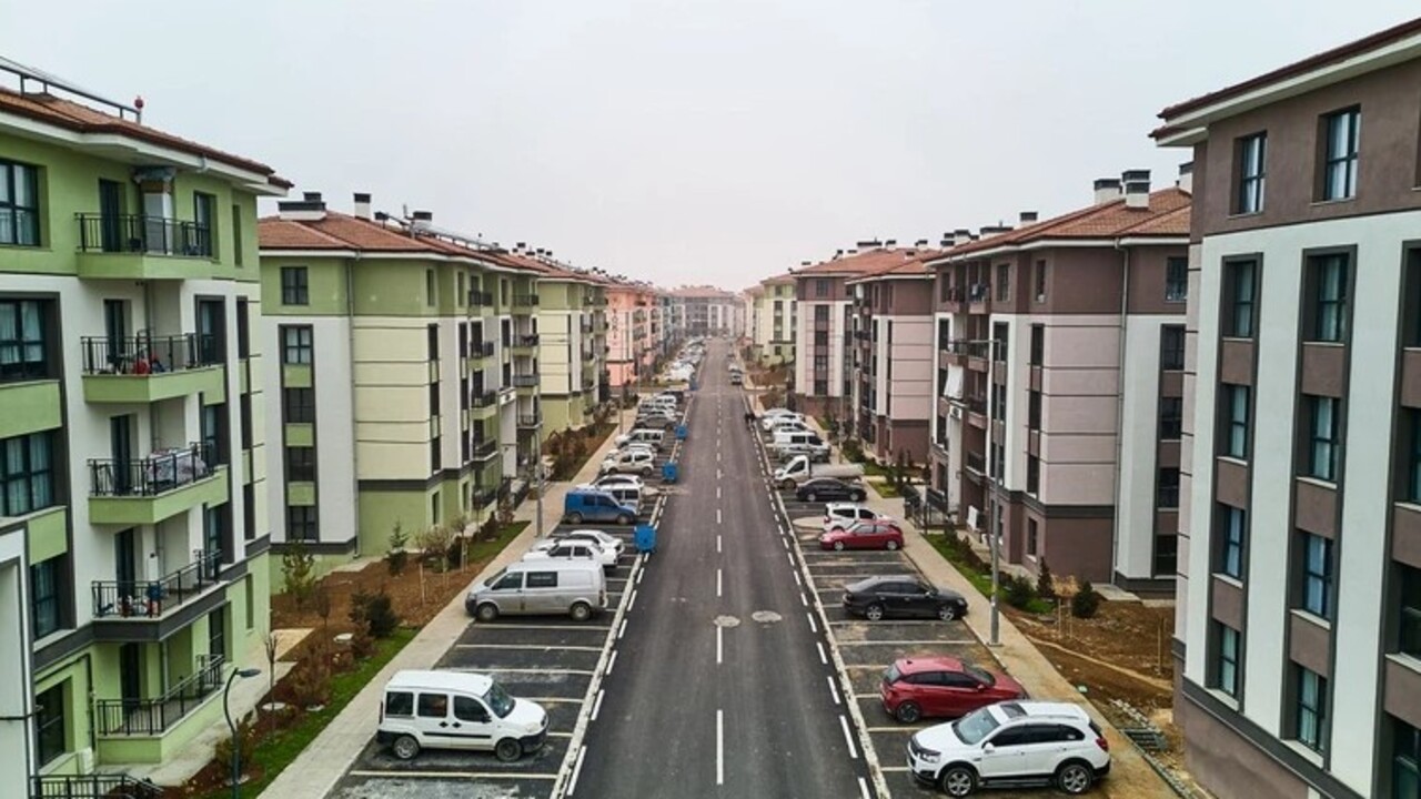Foto - Bursalılar'a müjde! 12 bin lira taksitle… TOKİ'den ucuz ev fırsatı