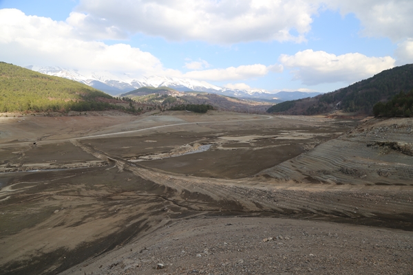 Foto - Bursa'nın içme suyu kaynaklarından biriydi... Resmen kurudu