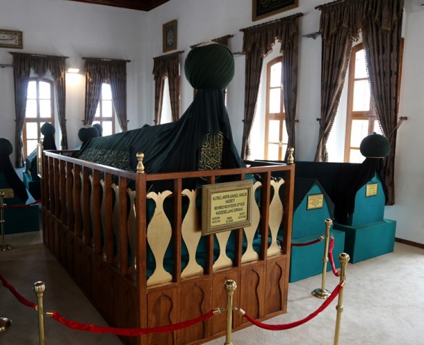 Foto - Bursa'nın manevi büyükleri: Emir Sultan ve Üftade Hazretleri