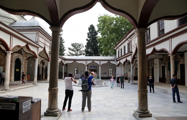 Foto - Bursa'nın manevi büyükleri: Emir Sultan ve Üftade Hazretleri
