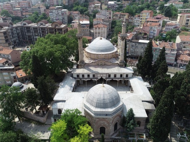 Bursa'nın manevi büyükleri: Emir Sultan ve Üftade Hazretleri