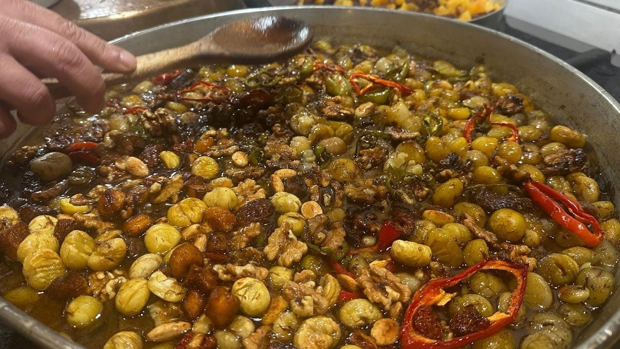 Bursa’nın yeni lezzeti! Osmanlı’nın meyveli et geleneğini tencereye taşıdı
