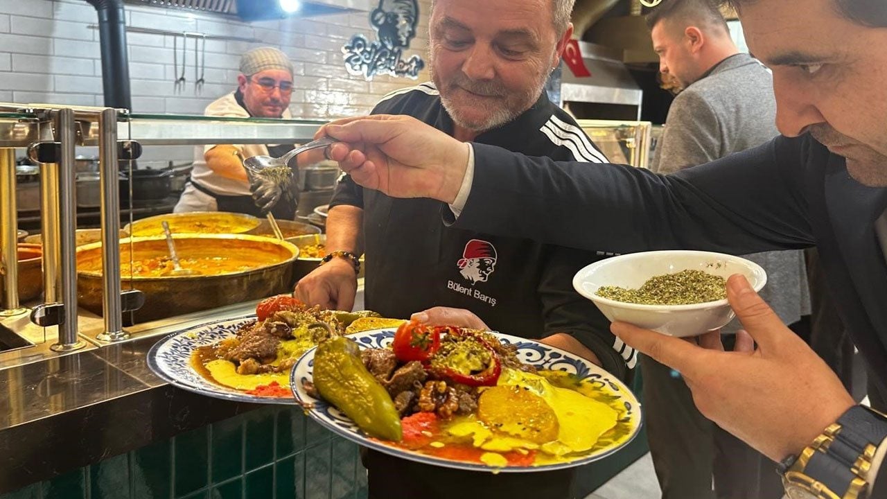 Foto - Bursa’nın yeni lezzeti! Osmanlı’nın meyveli et geleneğini tencereye taşıdı