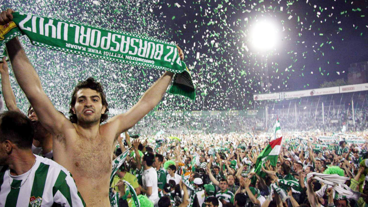 Foto - Bursaspor'un 15 yıl sonra 'Timsah istilası' geri döndü! Balıkesir’de tarihi kutlama!