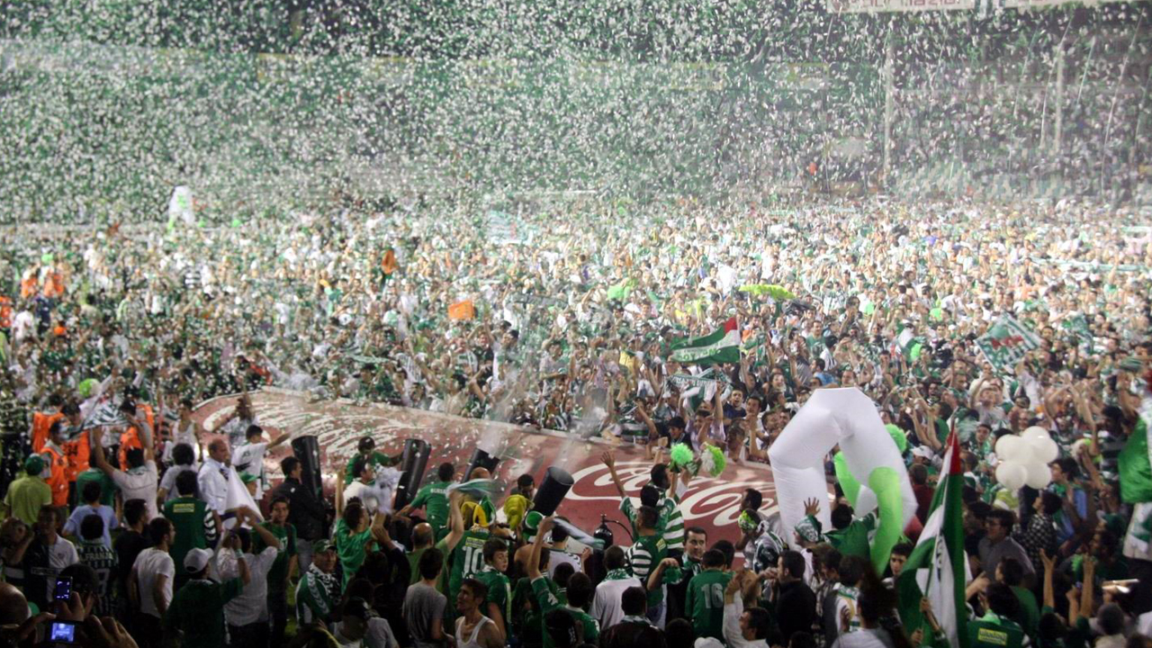 Foto - Bursaspor'un 15 yıl sonra 'Timsah istilası' geri döndü! Balıkesir’de tarihi kutlama!