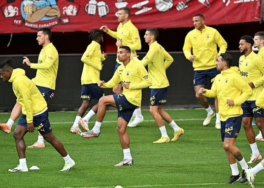 Foto - Bütçe çalışması yapıldı! Fenerbahçe 4 yıldızdan birine imza attıracak. Sen ne yaptın böyle İsmail Kartal? Görenler şaşkına döndü