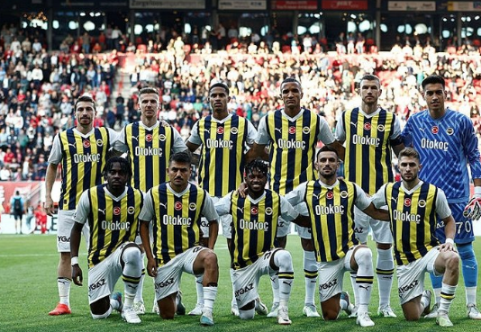Foto - Bütçe çalışması yapıldı! Fenerbahçe 4 yıldızdan birine imza attıracak. Sen ne yaptın böyle İsmail Kartal? Görenler şaşkına döndü