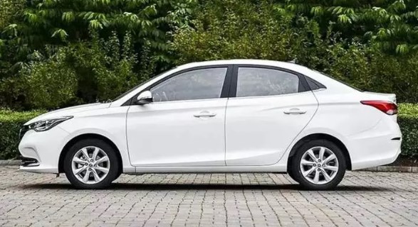 Foto - Bütçe dostu otomobil Türkiye’ye geliyor! İşte Changan Alsvin