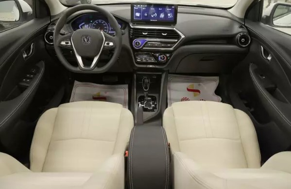 Foto - Bütçe dostu otomobil Türkiye’ye geliyor! İşte Changan Alsvin