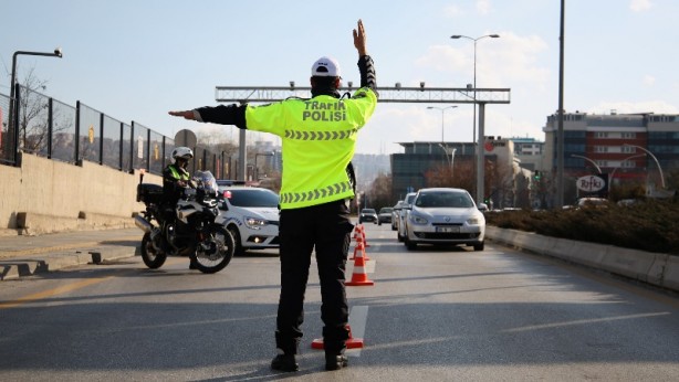 Foto - Bütün araç sahiplerini ilgilendiriyor! O flaş karar tüm Türkiye’ye duyuruldu