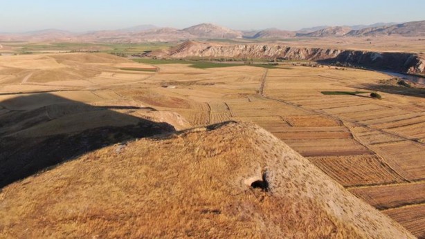 Foto - Bütün dünya sırrını çözmek için uğraşıyordu! Sivas’ta bulunan gizemli oyuk meğer… Şaşkına çeviren gelişme