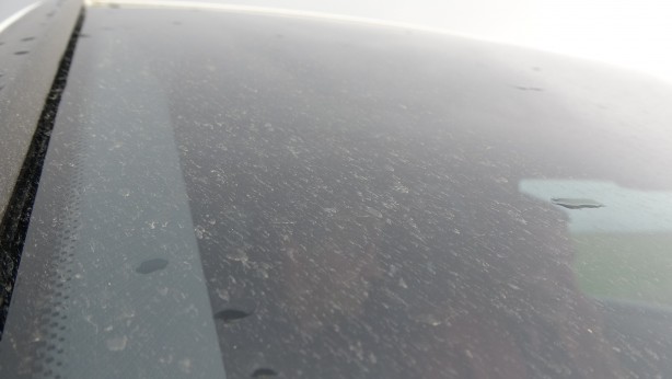 Foto - Bütün gökyüzünü kapladı, gündüz vakti şehir bir anda karanlığa gömüldü! 