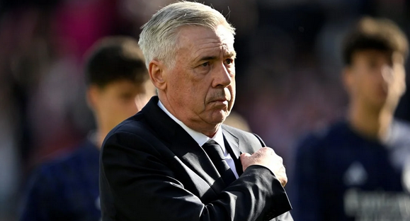 Bütün kamuoyu böyle olmaması gerekirdi derken, bu adam bizimle kafa mı buluyor? Yok artık...