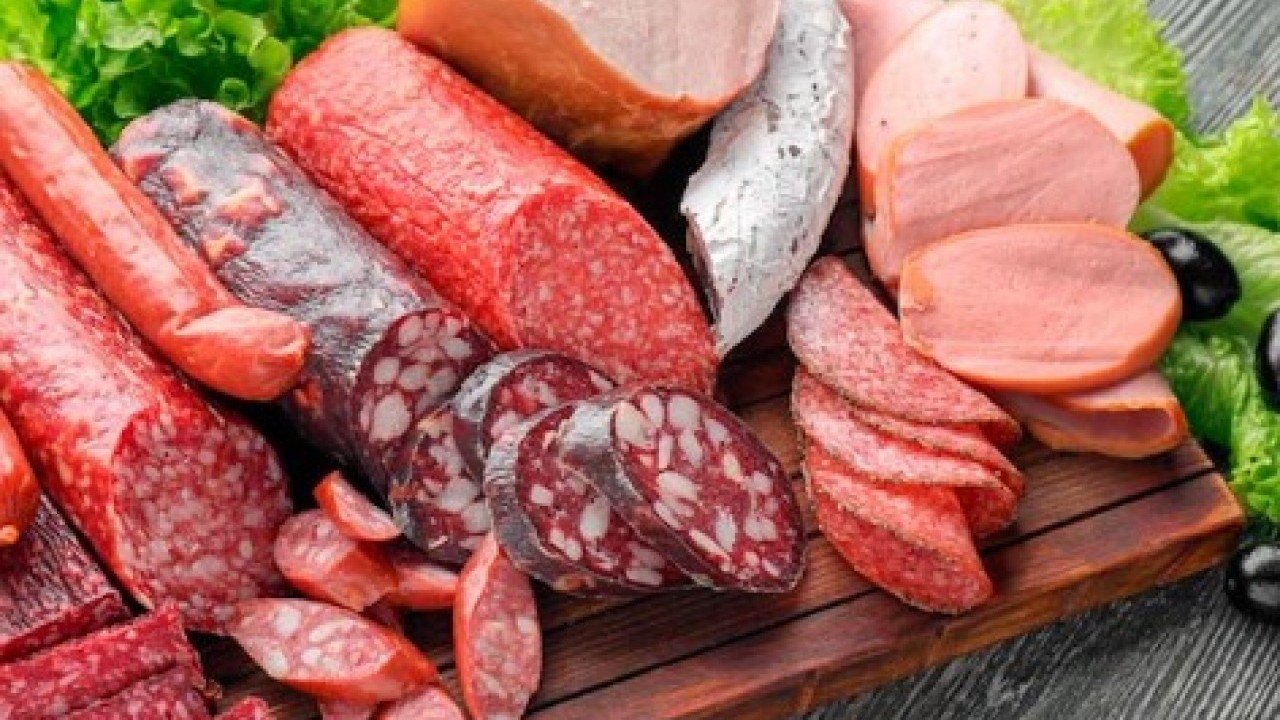 Foto - Bütün organları çürütüyor: İşte ömrü kısaltan besinler!