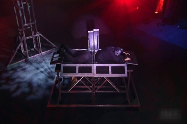 Foto - Bütün sihirbazlık hilelerini ortaya çıkardı!