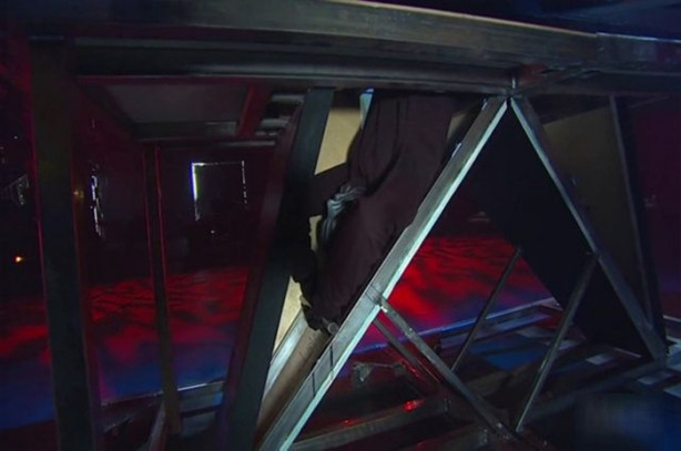 Foto - Bütün sihirbazlık hilelerini ortaya çıkardı!