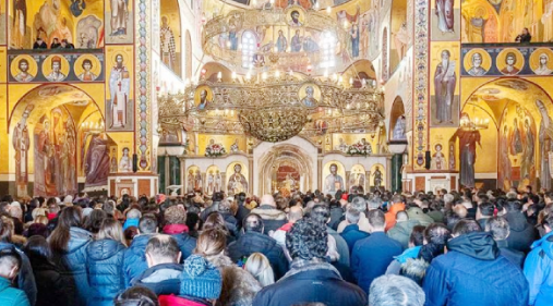 Foto - Bütün ülke buna kilitlendi! Yunanistan’da sapkınlık oylaması