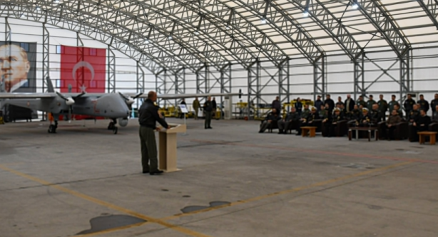 Foto - Büyük bir törenle ilan edildi! TUSAŞ'ın ürettiği Aksungur İHA'lar oraya teslim edildi