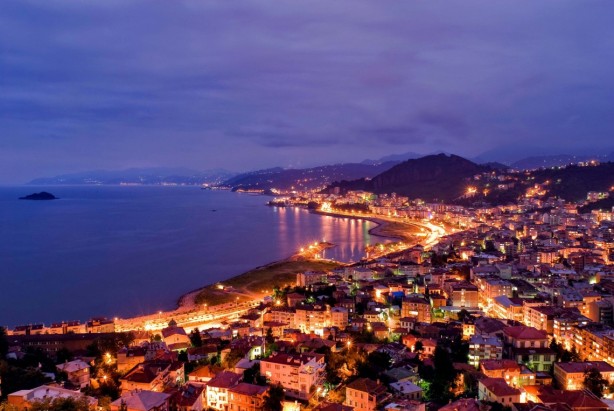 Foto - Büyük İstanbul depremi beklenirken Türk profesör depreme karşı en güvenilir illeri açıkladı! İşte tam liste