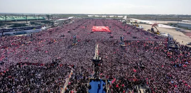 Foto - Büyük İstanbul Mitingi dünya manşetlerinde