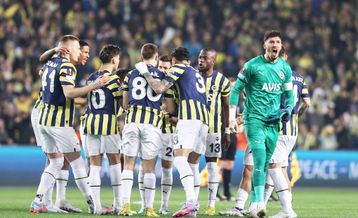 Foto - Büyük müjdeyi verdi: Böyle transfer Türkiye'ye gelmedi! İşte Fenerbahçe'nin yeni golcüsü