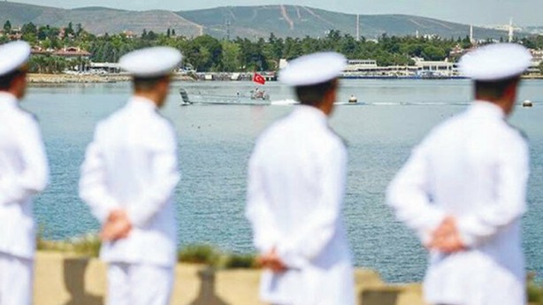 Foto - Büyük oyun deşifre edildi: 729 isimden 724’ü hain çıktı!