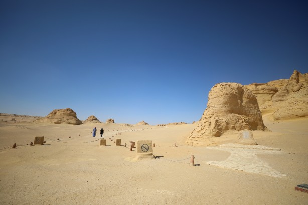 Foto - Büyük şoka uğradılar! Çölün ortasından bakın ne fışkırıyor! Arkeologlar şaşkın...