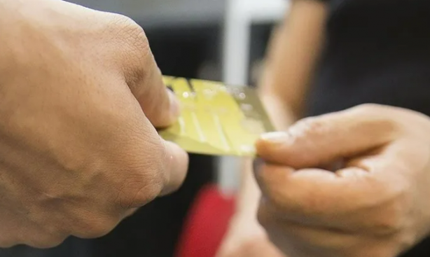 Foto - Büyük zam... Kredi kartı aidatını geri alabilirsiniz