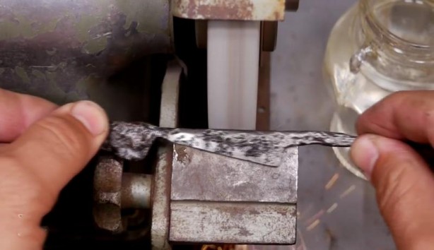 Foto - Büyükbabasının evinde şans eseri buldu! Son hali herkesi şaşırttı