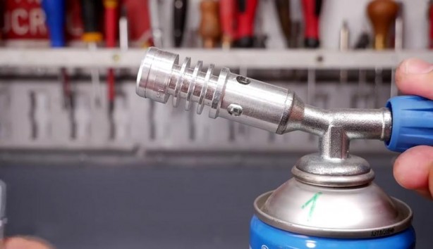 Foto - Büyükbabasının evinde şans eseri buldu! Son hali herkesi şaşırttı