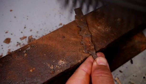 Foto - Büyükbabasının evinde şans eseri buldu! Son hali herkesi şaşırttı