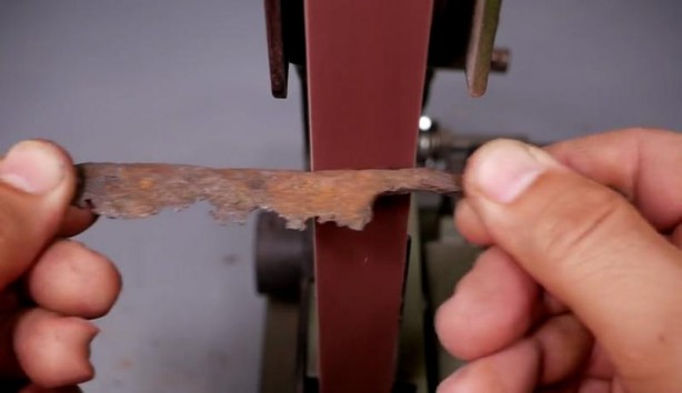 Foto - Büyükbabasının evinde şans eseri buldu! Son hali herkesi şaşırttı