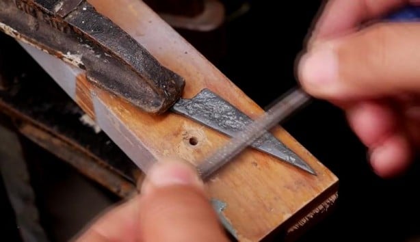 Foto - Büyükbabasının evinde şans eseri buldu! Son hali herkesi şaşırttı