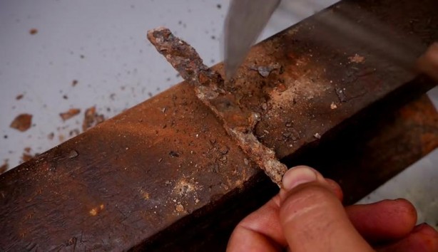 Foto - Büyükbabasının evinde şans eseri buldu! Son hali herkesi şaşırttı