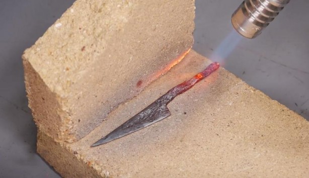 Foto - Büyükbabasının evinde şans eseri buldu! Son hali herkesi şaşırttı