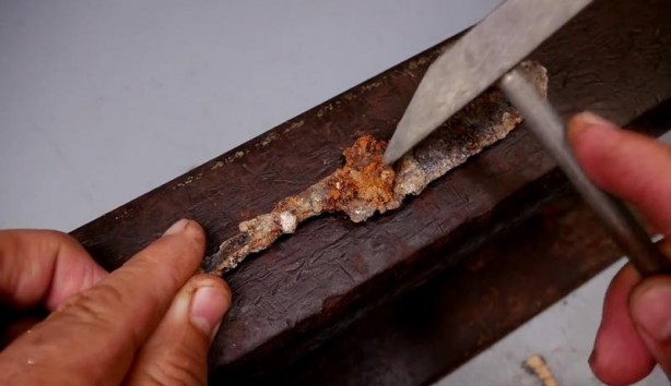 Foto - Büyükbabasının evinde şans eseri buldu! Son hali herkesi şaşırttı