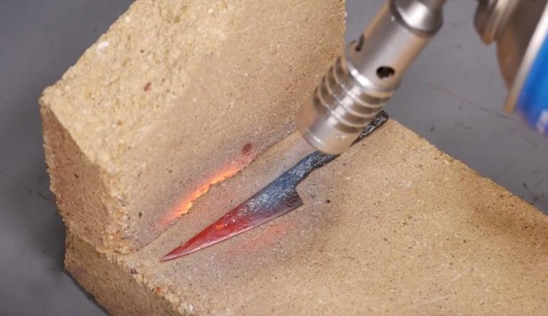 Foto - Büyükbabasının evinde şans eseri buldu! Son hali herkesi şaşırttı