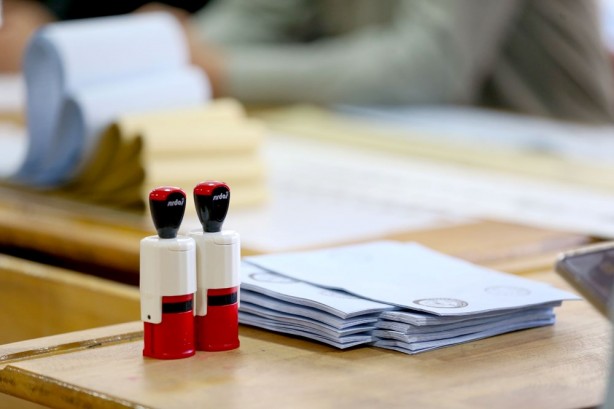 Foto - Büyükşehirlerde kim kazandı? 