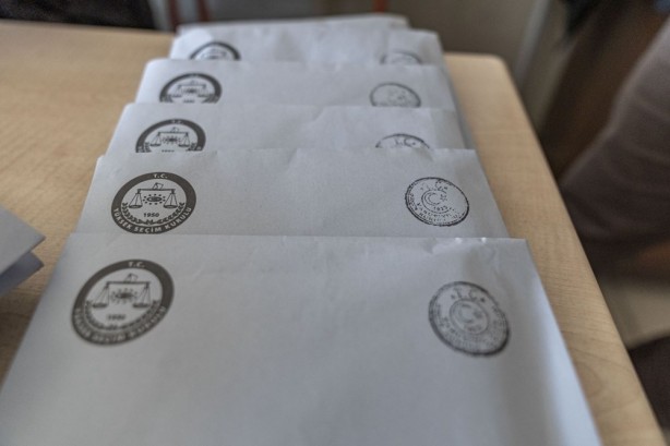 Foto - Büyükşehirlerde kim kazandı? 