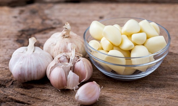 Foto - Buz ile sarımsağı karıştırıp çay yaparsanız bakın ne olur! Ender Saraç önerdi