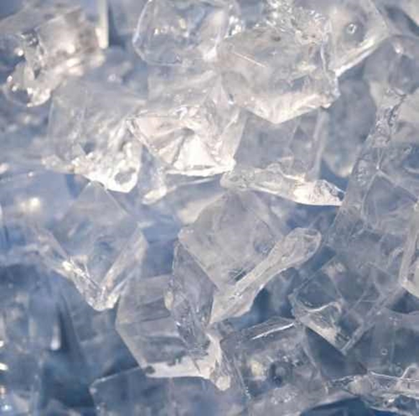 Foto - Buz küpünü vücudunuzdaki o noktaya koyarsanız...