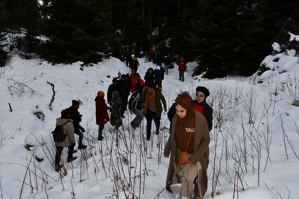 Foto - Buz sarkıtları altında ders 